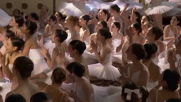 How many ballerinas can dance on tiptoes in one place? A world record 353 at New York's Plaza Hotel