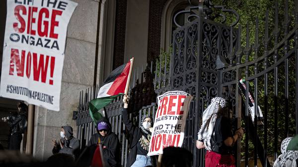 The Latest | Pro-Palestinian protesters arrested at 2 Arizona campuses