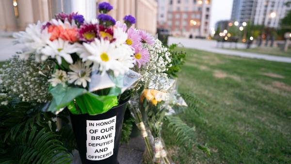 'Tragic loss': Charlotte officials mourn four law enforcement officials