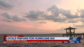 Jacksonville residents prepare for Hurricane Ian 