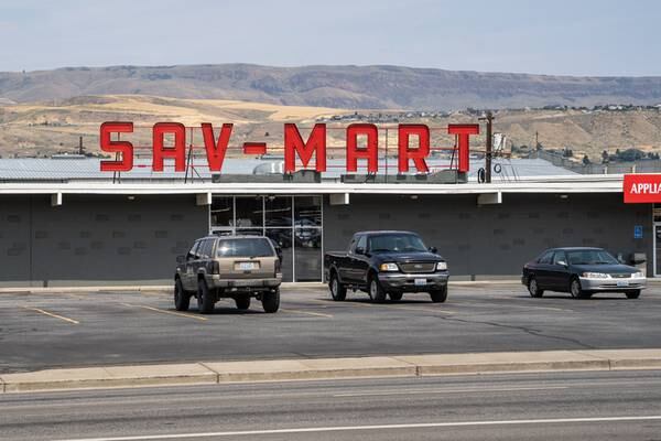 Burglary suspect crashes through Save Mart ceiling after hiding from police for 2 days